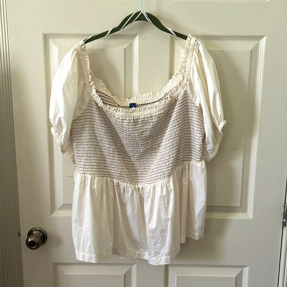 Old Navy Smocked peasant top 3X